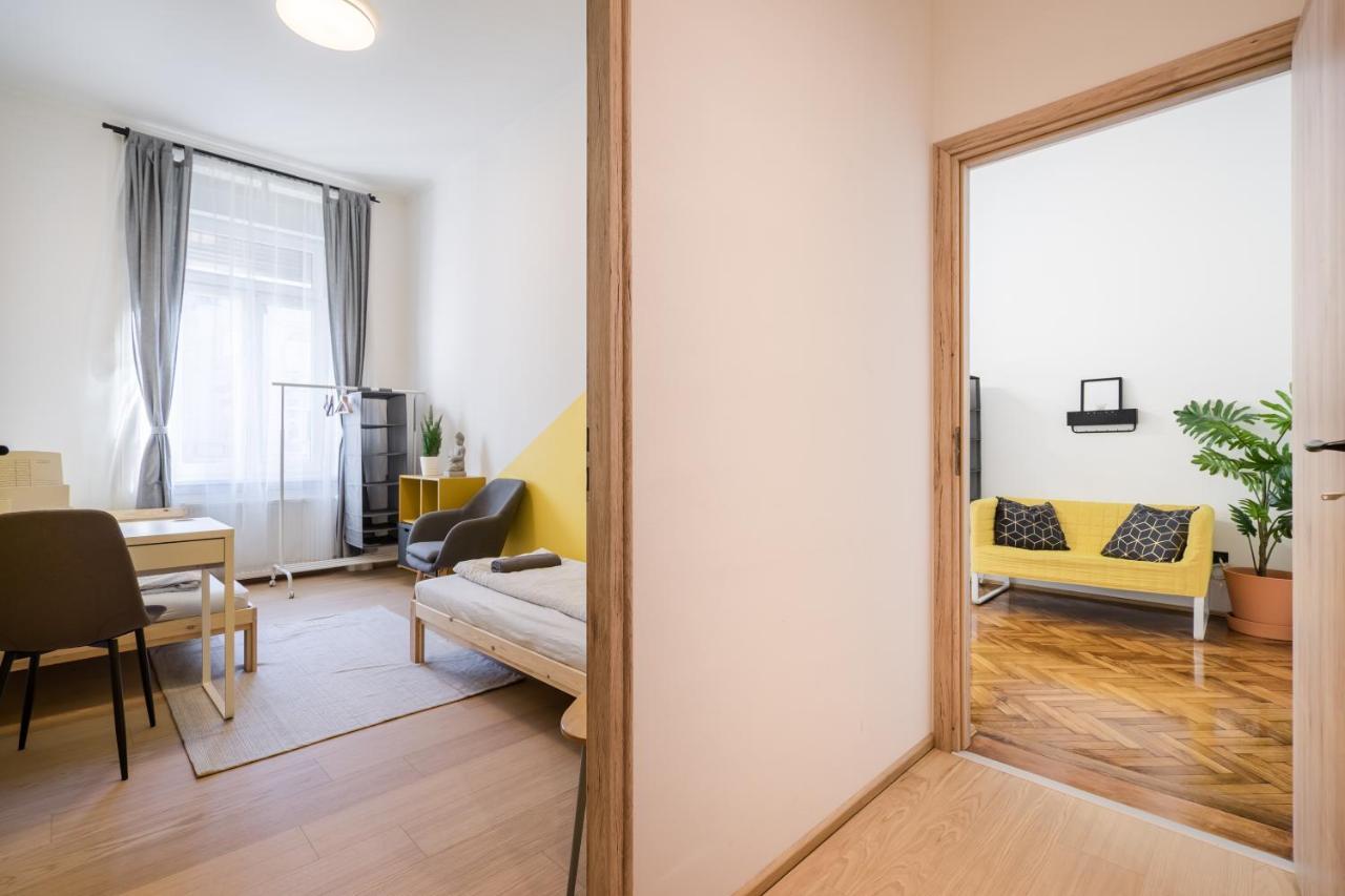 Apartment Downtown Budapest Ferenc 42 ภายนอก รูปภาพ